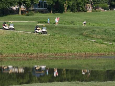 2046_lakeside_golf_course.jpg
