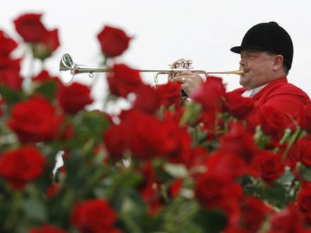 2668_resize bugler.jpg