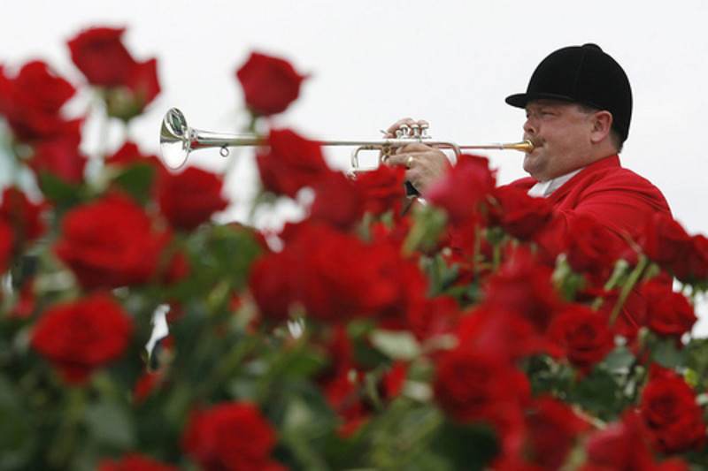 2668_resize bugler.jpg