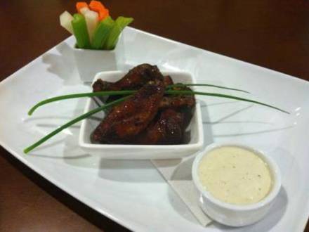 4928_Charr'd bourbon barrel wings.jpg