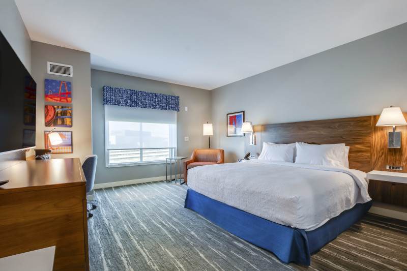 King Bed Suite