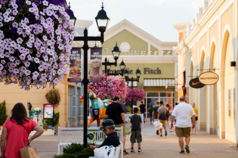 Outlet Shoppes of the Bluegrass, The : 0 Official Travel Source