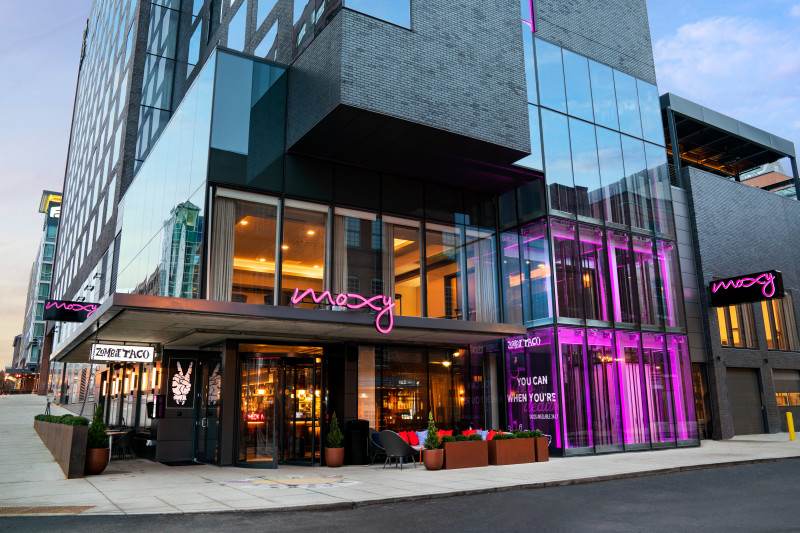 Moxy Louisville Downtown : nrd.kbic-nsn.gov Official Travel Source