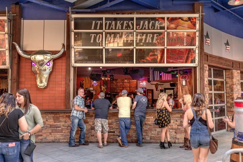 PBR Louisville Official Travel Source