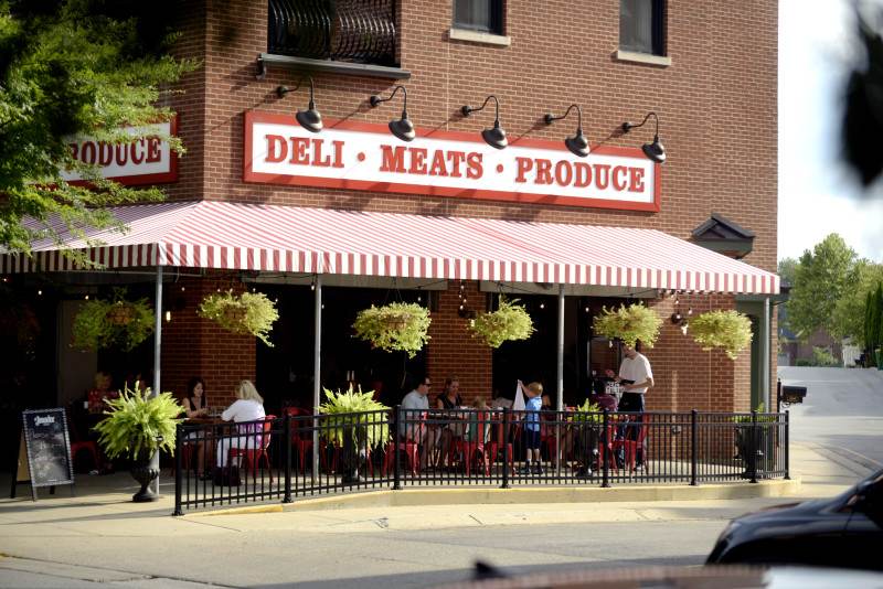 Norton Commons Official Travel Source