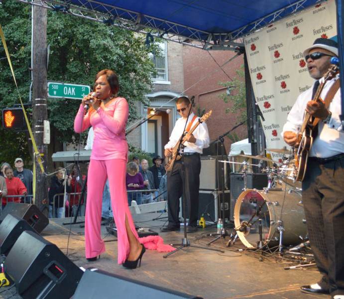 Garvin Gate Blues Festival Official Travel Source