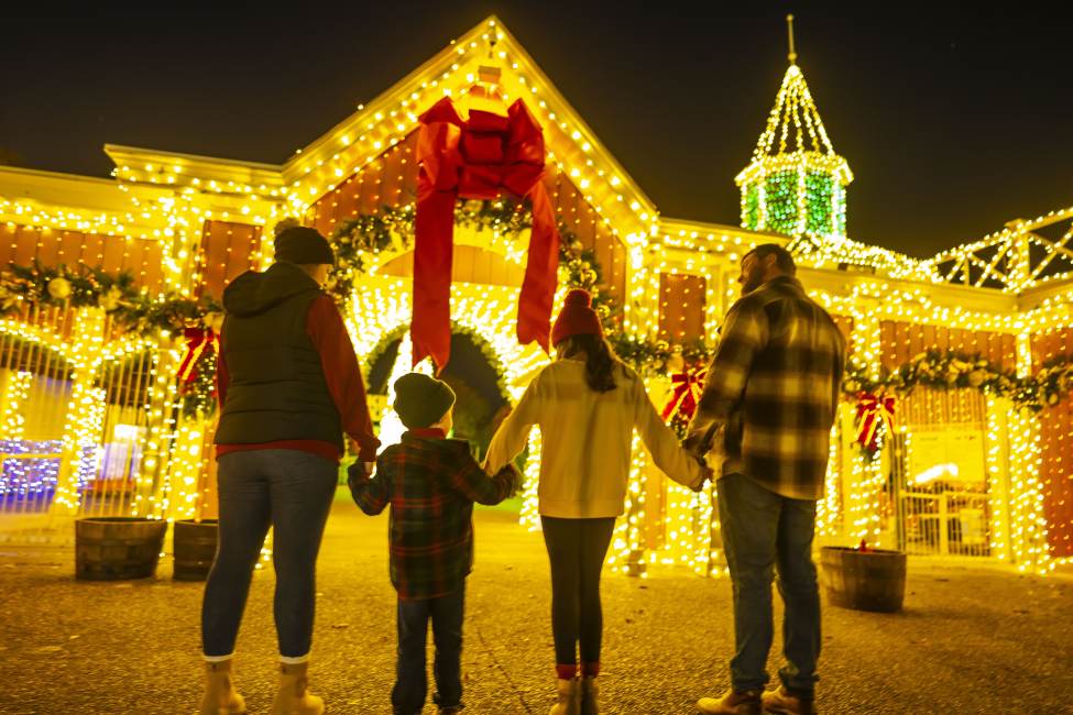 Christmas At Kentucky Kingdom’s Magical Second Season