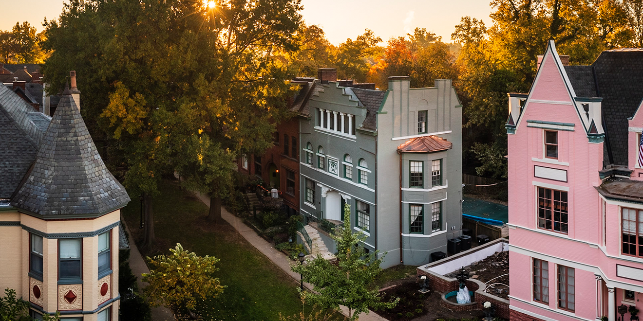 historic old louisville walking tour