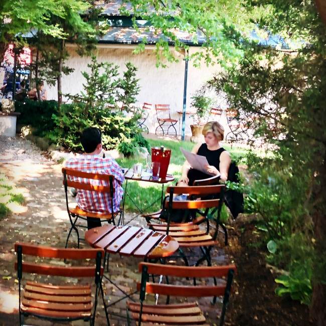 Louisville Sets the Table for Returning Diners Louisville Sets the Table for Returning Diners