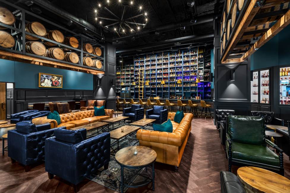 World's Largest American Whiskey Bar Expands Dinner Menu World's Largest American Whiskey Bar Expands Dinner Menu