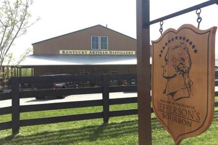 distillery tour in louisville