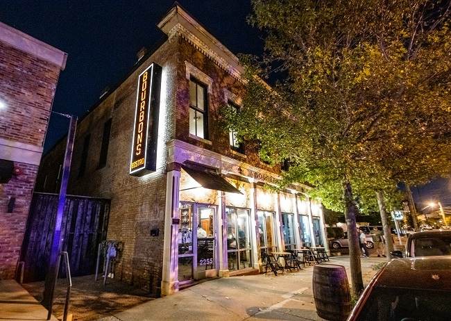 Louisville Legend Earns ‘Global Bar of the Year’ Title Louisville Legend Earns ‘Global Bar of the Year’ Title