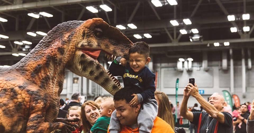 Nation’s Largest Dinosaur Experience Returns to Louisville