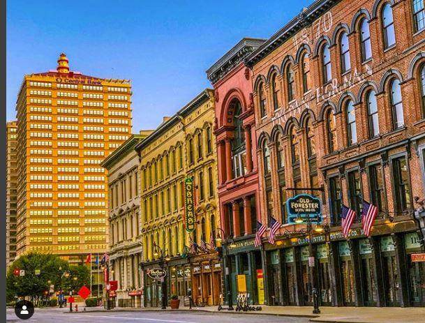 Rebounding Summer Tourism Holding Strong for Fall Rebounding Summer Tourism Holding Strong for Fall
