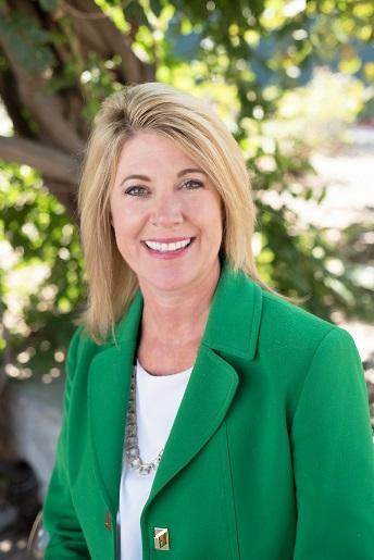 Louisville Tourism’s Angi Van Berg Recognized by IAEE Louisville Tourism’s Angi Van Berg Recognized by IAEE