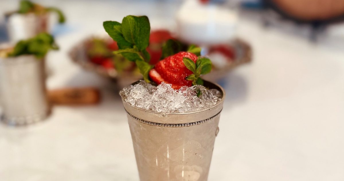 Mint Julep Brownies & Strawberry Juleps Official